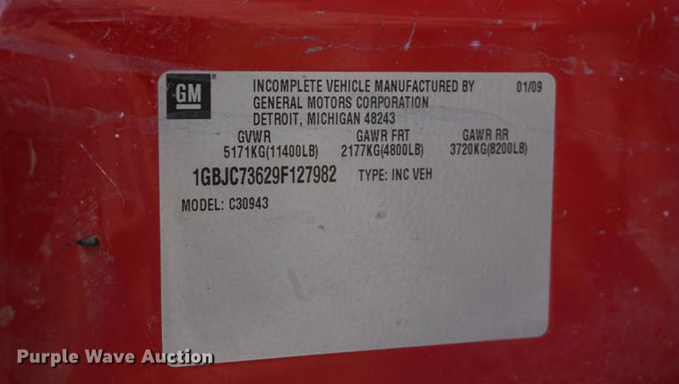 image for item DA1298 2009 Chevrolet Silverado 3500HD Crew Cab pickup truck cab and chassis