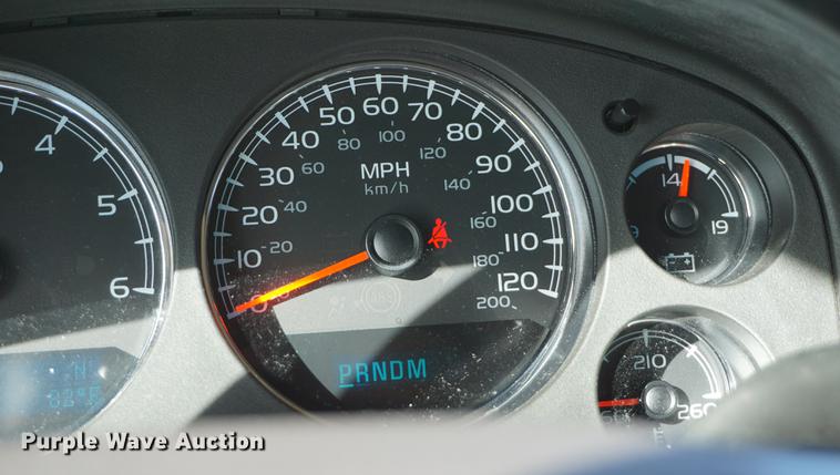 image for item DA1300 2011 GMC Yukon Denali XL SUV