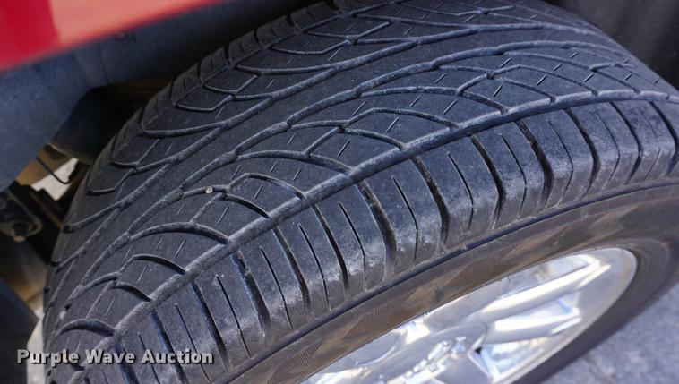 image for item DA1300 2011 GMC Yukon Denali XL SUV