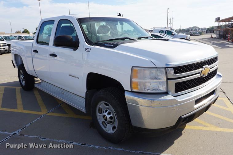 image for item DA1306 2011 Chevrolet Silverado 2500HD Crew Cab pickup truck