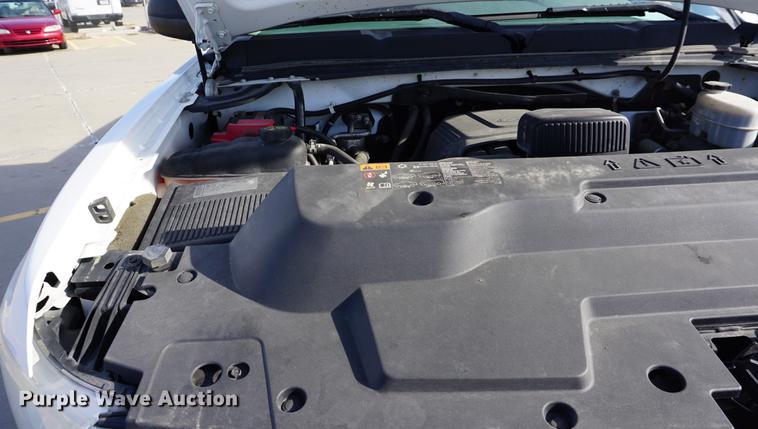 image for item DA1308 2011 Chevrolet Silverado 2500HD Crew Cab pickup truck