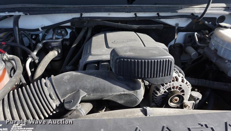 image for item DA1308 2011 Chevrolet Silverado 2500HD Crew Cab pickup truck