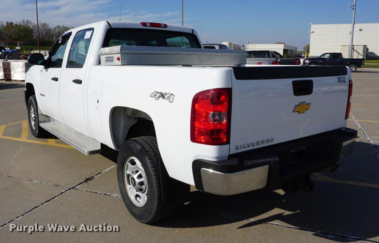 image for item DA1309 2011 Chevrolet Silverado 2500HD Crew Cab pickup truck