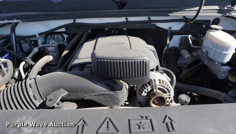 image for item DA1309 2011 Chevrolet Silverado 2500HD Crew Cab pickup truck