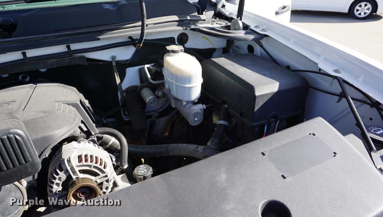 image for item DA1309 2011 Chevrolet Silverado 2500HD Crew Cab pickup truck