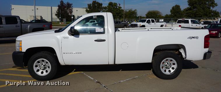 image for item DA1310 2009 Chevrolet Silverado 1500 pickup truck