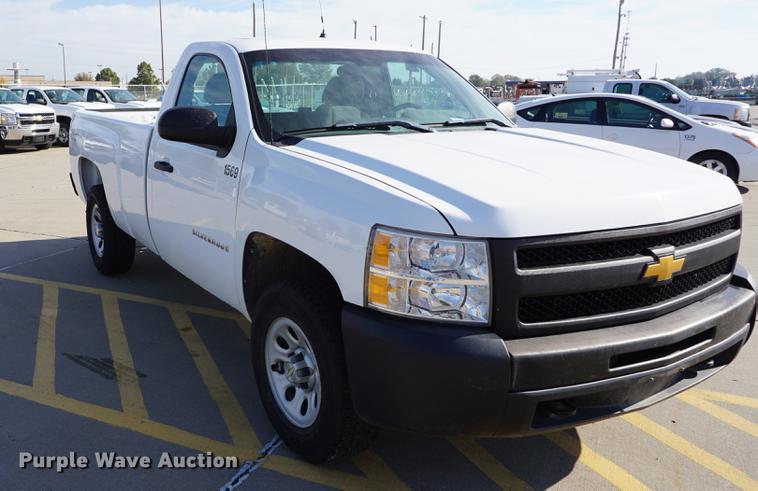 image for item DA1310 2009 Chevrolet Silverado 1500 pickup truck