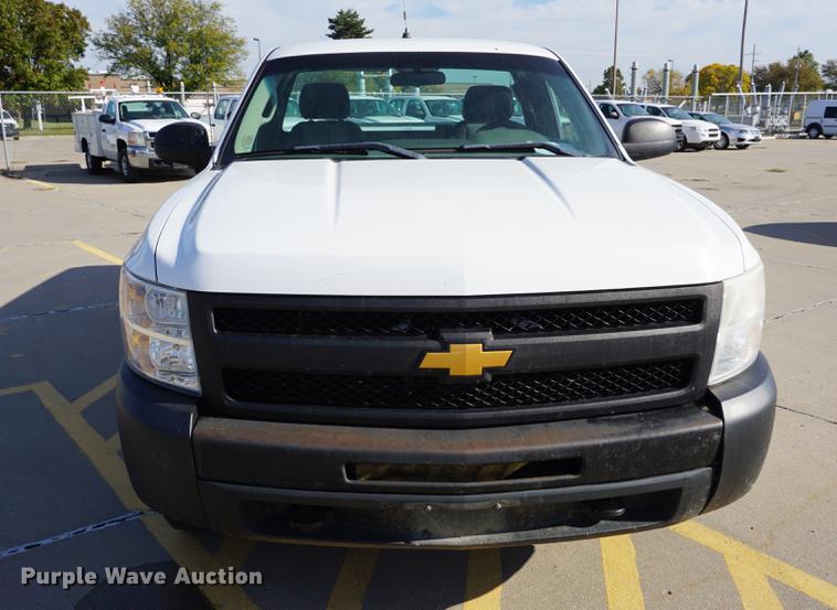 image for item DA1310 2009 Chevrolet Silverado 1500 pickup truck