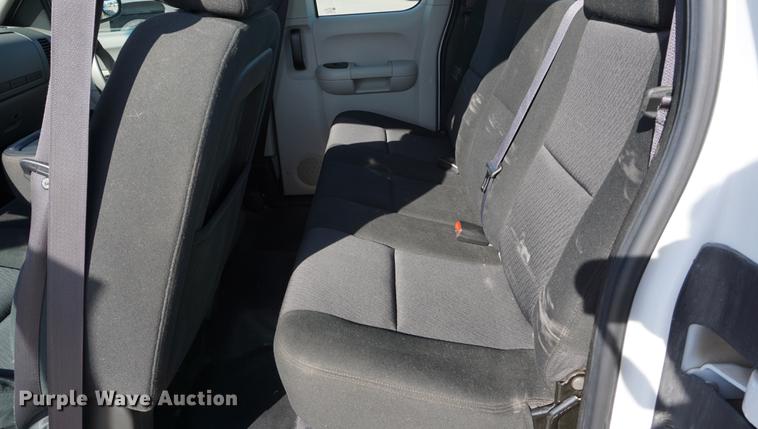 image for item DA1311 2011 Chevrolet Silverado 1500 Ext. Cab pickup truck