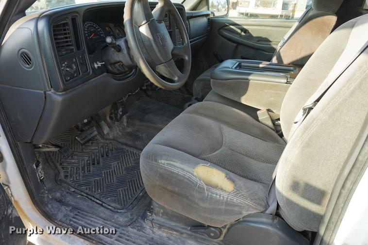 image for item DA1405 2006 Chevrolet Silverado 2500HD pickup truck