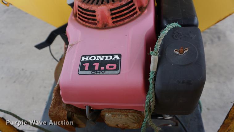 image for item DA1409 Fisher spreader