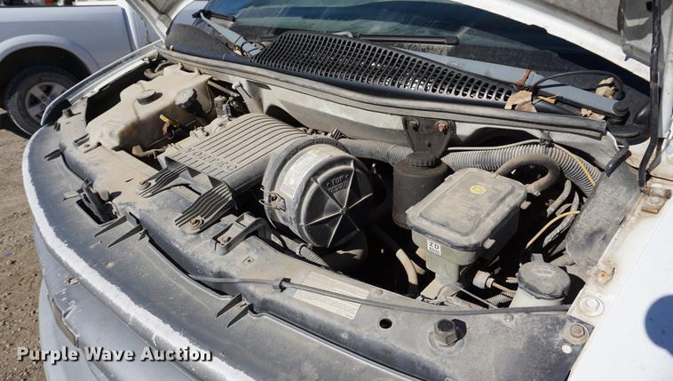 image for item DA1424 2002 Chevrolet Express 3500 Extended van
