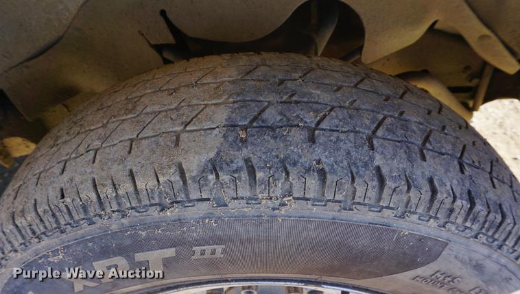 image for item DA1424 2002 Chevrolet Express 3500 Extended van