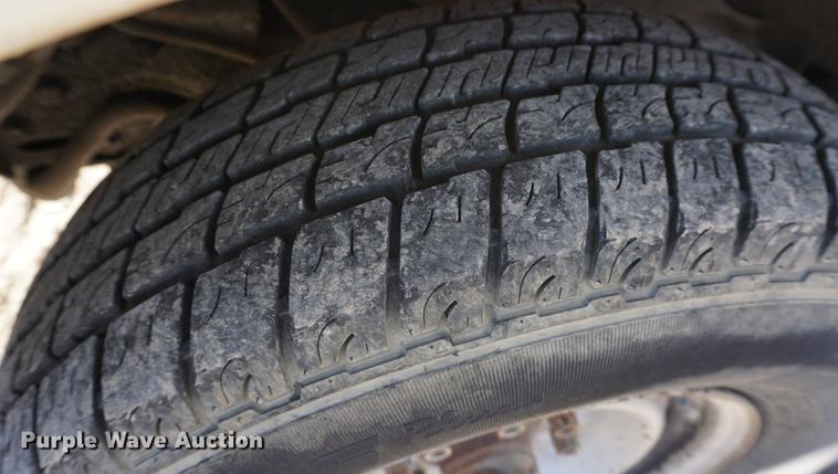 image for item DA1425 2002 Chevrolet Express 3500 Extended van