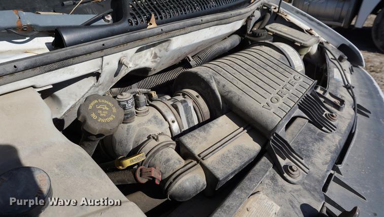 image for item DA1426 2002 Chevrolet Express 3500 Extended van