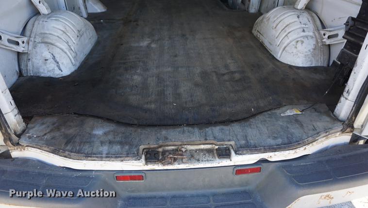 image for item DA1426 2002 Chevrolet Express 3500 Extended van