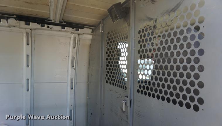 image for item DA1426 2002 Chevrolet Express 3500 Extended van