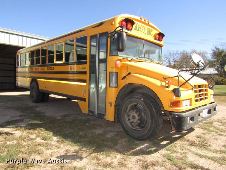 image for item DA3208 2005 Blue Bird Vision CV 6000S school bus