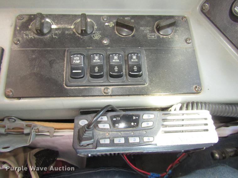 image for item DA3208 2005 Blue Bird Vision CV 6000S school bus