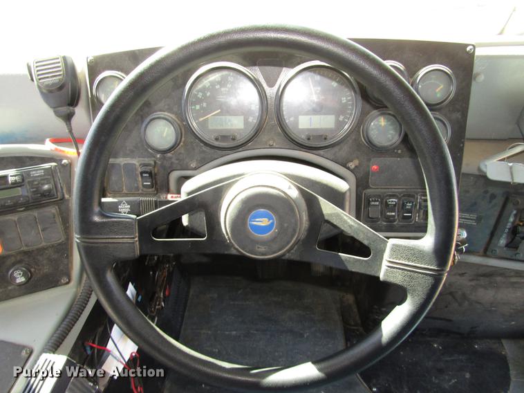 image for item DA3208 2005 Blue Bird Vision CV 6000S school bus