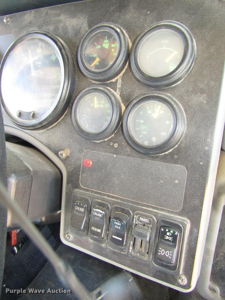 image for item DA3208 2005 Blue Bird Vision CV 6000S school bus