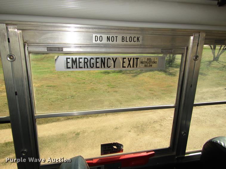 image for item DA3208 2005 Blue Bird Vision CV 6000S school bus