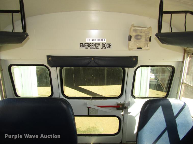 image for item DA3208 2005 Blue Bird Vision CV 6000S school bus