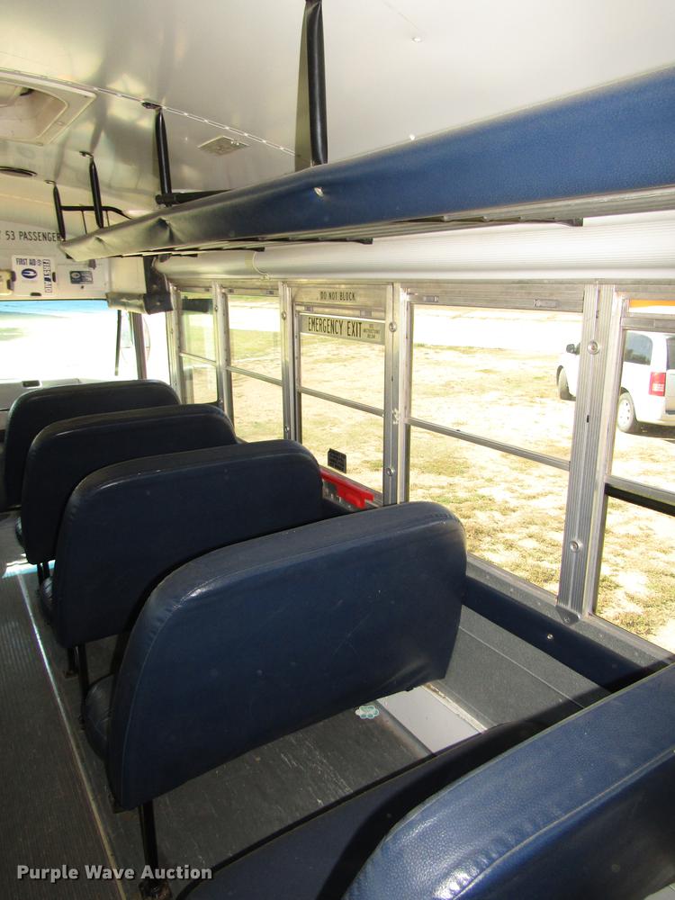 image for item DA3208 2005 Blue Bird Vision CV 6000S school bus