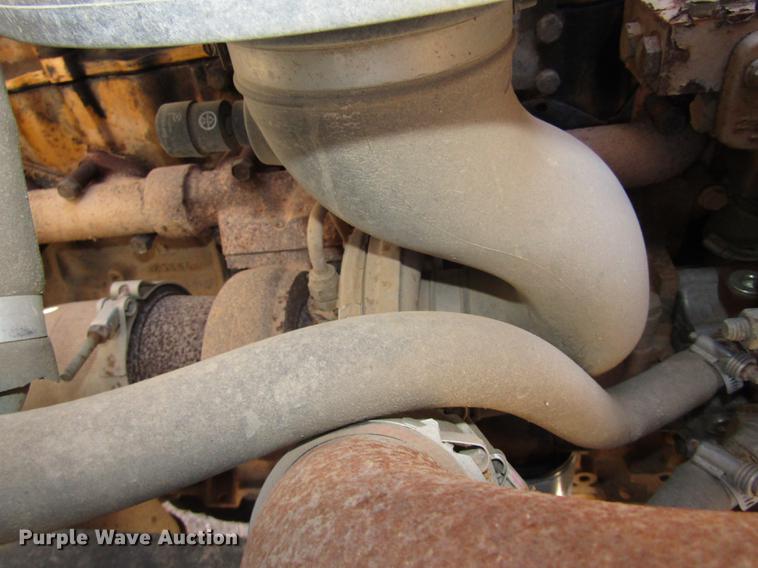 image for item DA3208 2005 Blue Bird Vision CV 6000S school bus