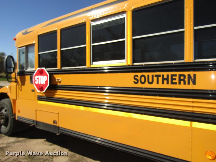 image for item DA3208 2005 Blue Bird Vision CV 6000S school bus