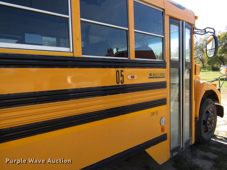 image for item DA3208 2005 Blue Bird Vision CV 6000S school bus