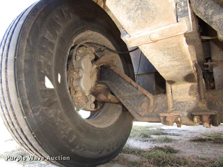 image for item DA3208 2005 Blue Bird Vision CV 6000S school bus