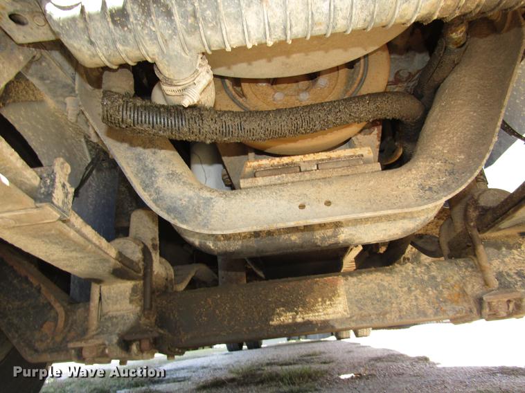 image for item DA3208 2005 Blue Bird Vision CV 6000S school bus