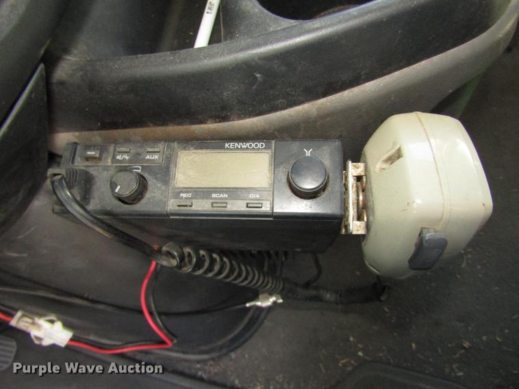 image for item DA3210 2004 Chevrolet Express 3500 Extended van