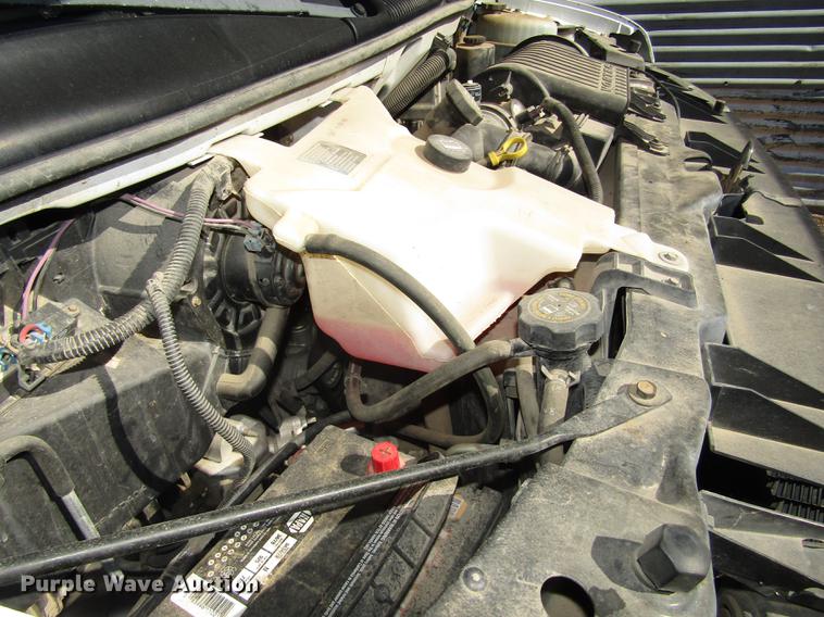 image for item DA3210 2004 Chevrolet Express 3500 Extended van