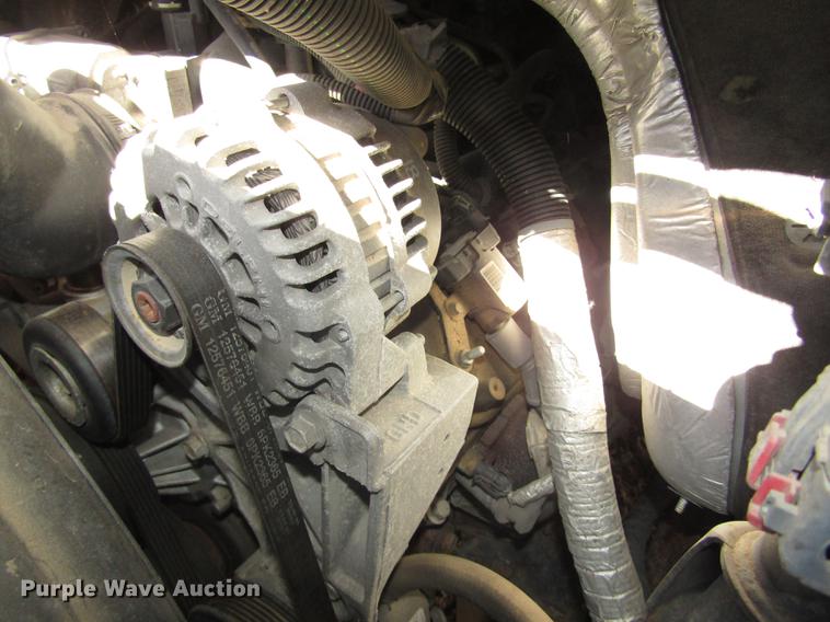 image for item DA3210 2004 Chevrolet Express 3500 Extended van