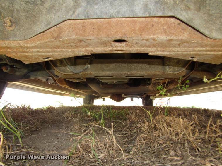 image for item DA3210 2004 Chevrolet Express 3500 Extended van