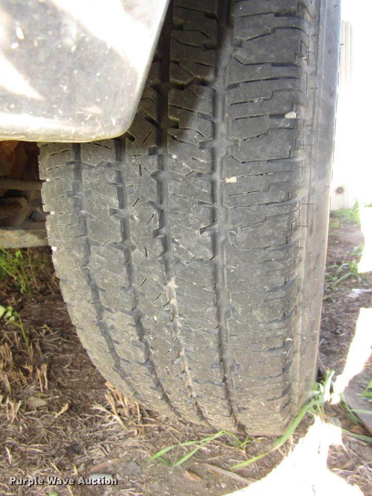 image for item DA3210 2004 Chevrolet Express 3500 Extended van