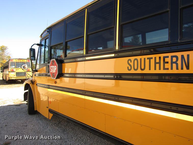 image for item DA3211 2008 Freightliner Thomas Saf-T-Liner school bus