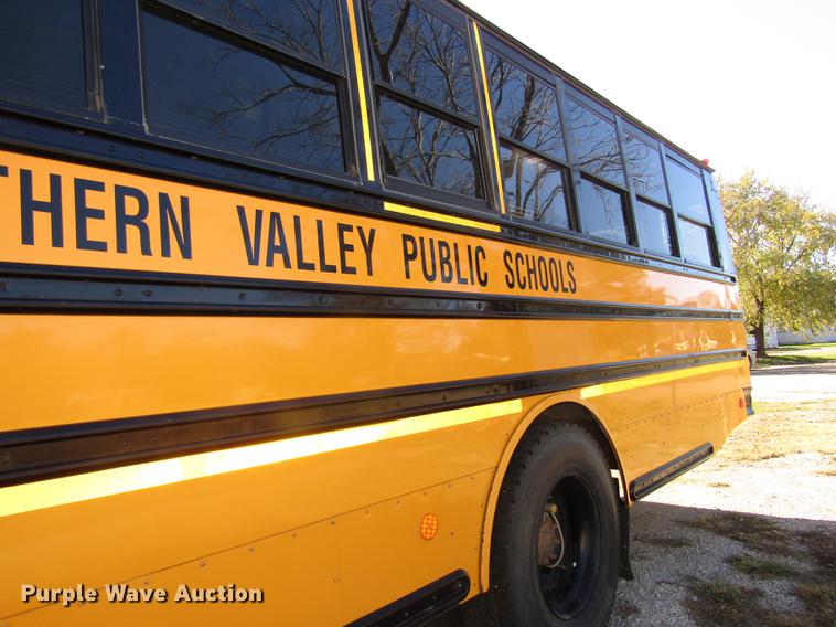 image for item DA3211 2008 Freightliner Thomas Saf-T-Liner school bus