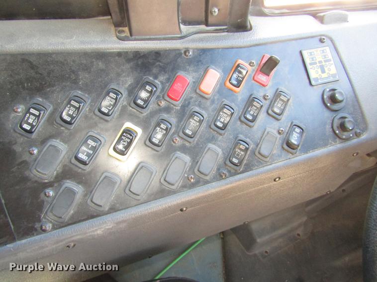 image for item DA3211 2008 Freightliner Thomas Saf-T-Liner school bus