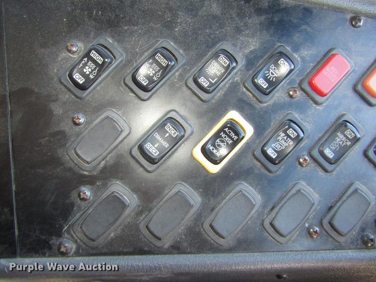 image for item DA3211 2008 Freightliner Thomas Saf-T-Liner school bus