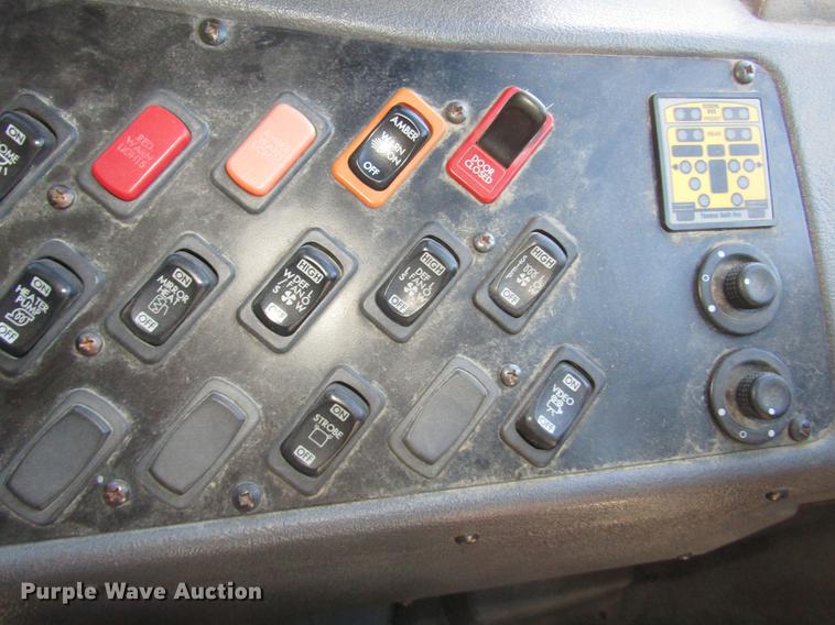 image for item DA3211 2008 Freightliner Thomas Saf-T-Liner school bus