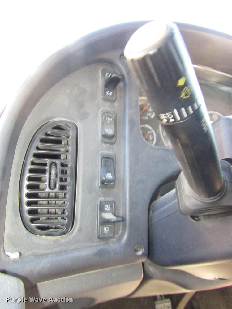 image for item DA3211 2008 Freightliner Thomas Saf-T-Liner school bus