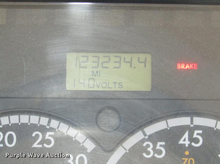 image for item DA3211 2008 Freightliner Thomas Saf-T-Liner school bus