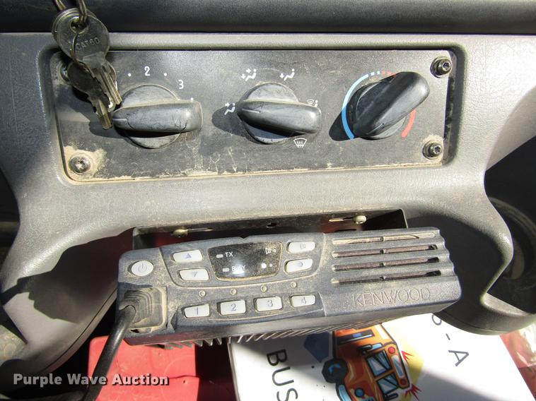 image for item DA3211 2008 Freightliner Thomas Saf-T-Liner school bus