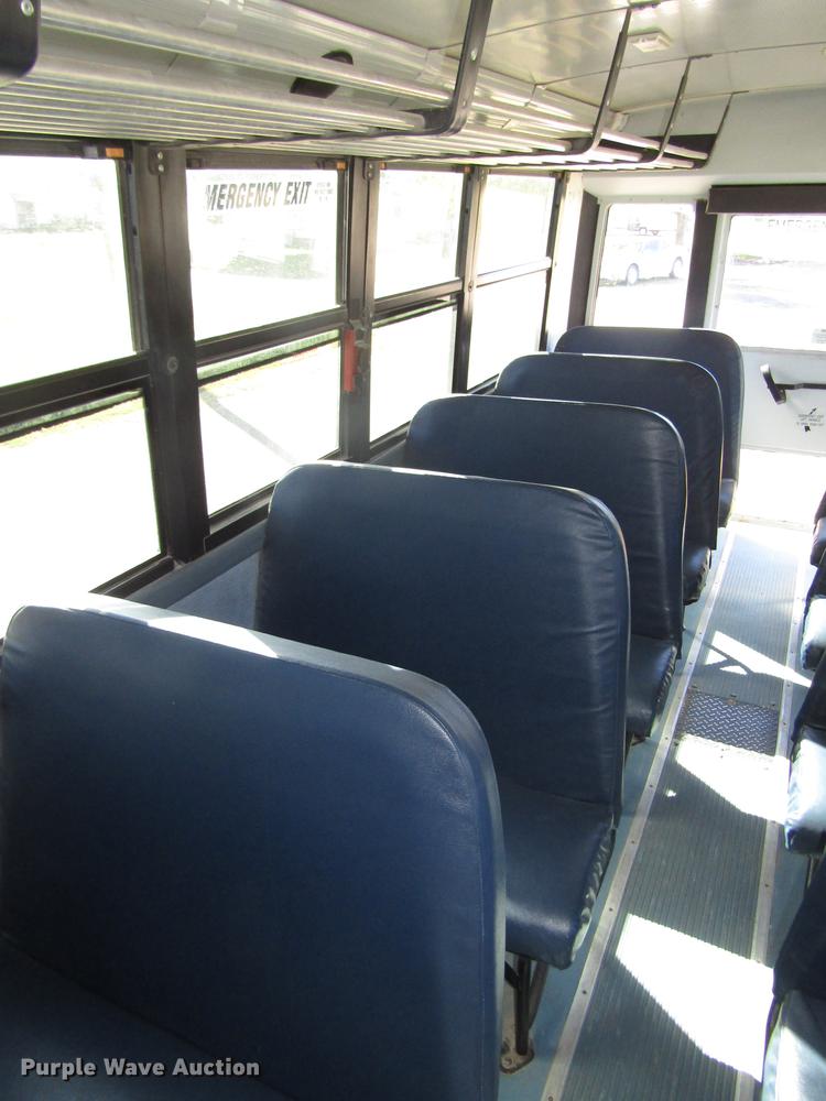 image for item DA3211 2008 Freightliner Thomas Saf-T-Liner school bus