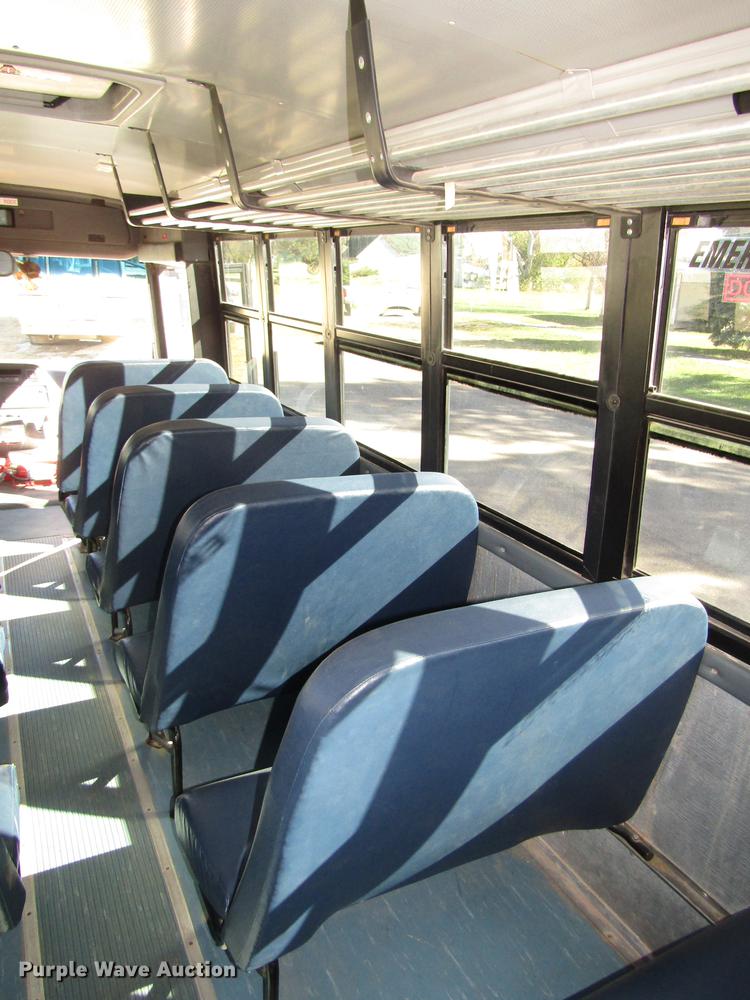 image for item DA3211 2008 Freightliner Thomas Saf-T-Liner school bus