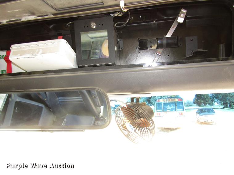 image for item DA3211 2008 Freightliner Thomas Saf-T-Liner school bus