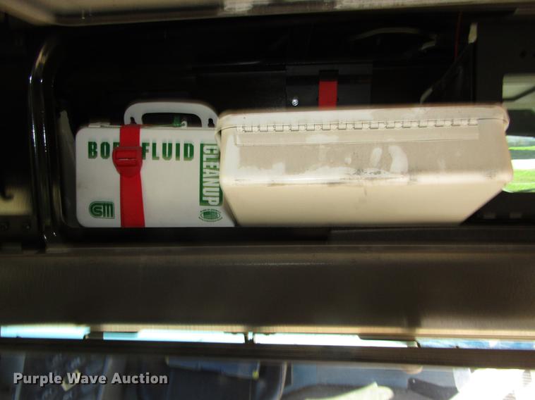 image for item DA3211 2008 Freightliner Thomas Saf-T-Liner school bus